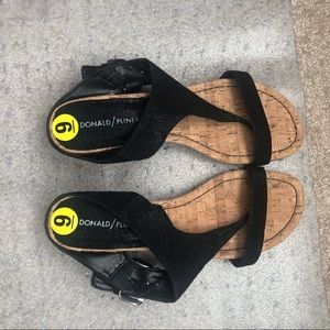 Donald Piner Black Sandals